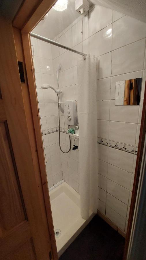 Small Single Room Letterkenny Exterior photo
